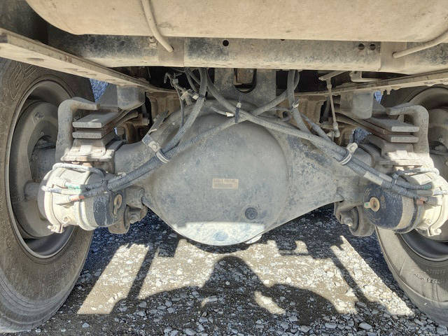 いすゞギガダンプ大型（10t）[写真26]