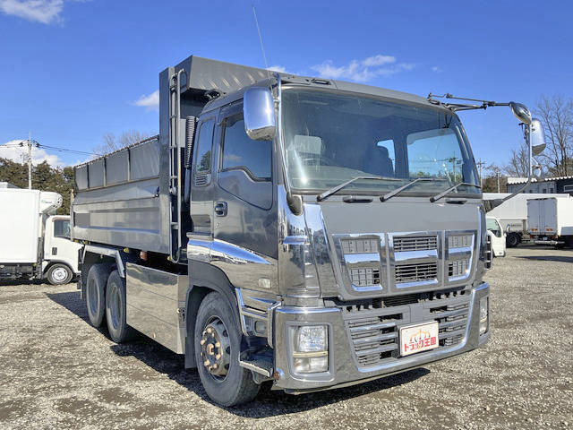 いすゞギガダンプ大型（10t）[写真03]
