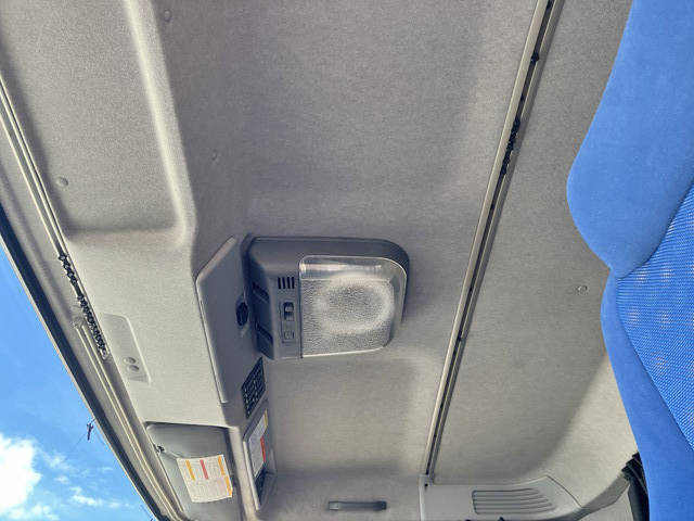 いすゞギガダンプ大型（10t）[写真33]