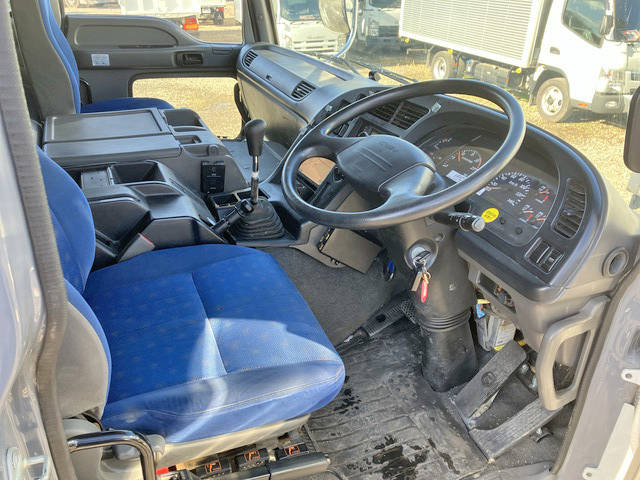 いすゞギガダンプ大型（10t）[写真36]