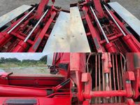 UDトラックスクオンアームロール大型（10t）[写真14]