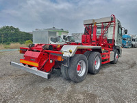 UDトラックスクオンアームロール大型（10t）[写真02]