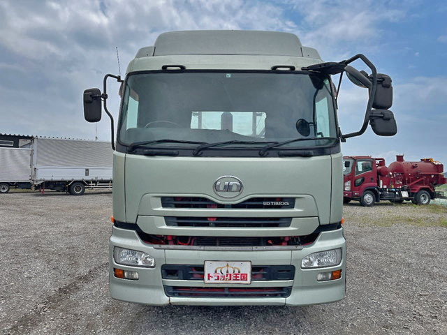 UDトラックスクオンアームロール大型（10t）[写真08]