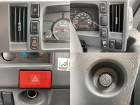 いすゞエルフ冷凍車（冷蔵車）小型（2t・3t）[写真37]