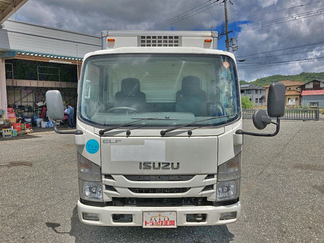 いすゞエルフ冷凍車（冷蔵車）小型（2t・3t）[写真06]