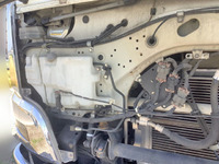 UDトラックスクオン平ボディ大型（10t）[写真25]