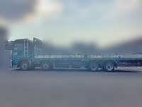 UDトラックスクオン平ボディ大型（10t）[写真04]