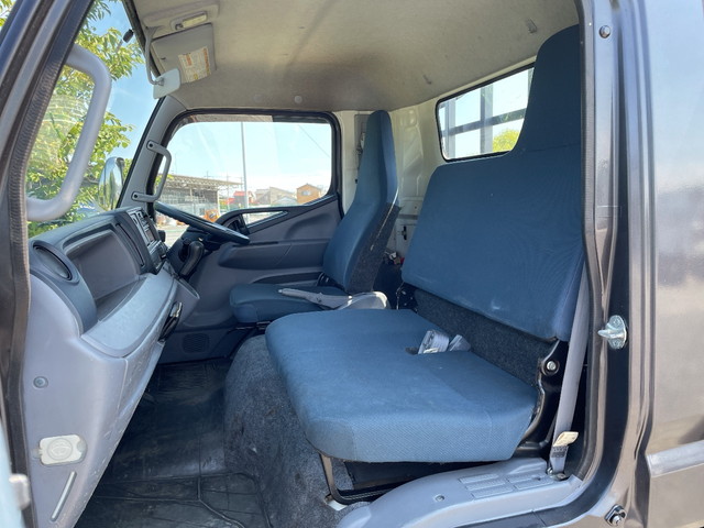 三菱ふそうキャンターセーフティローダー小型（2t・3t）[写真30]