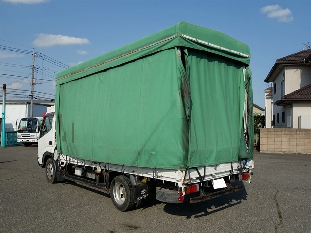 トヨタダイナカーテン車小型（2t・3t）[写真02]