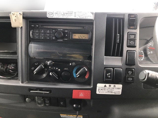 いすゞエルフパッカー車（塵芥車）小型（2t・3t）[写真31]