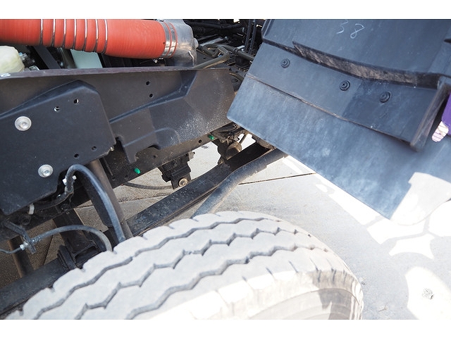 いすゞフォワードダンプ中型（4t）[写真23]