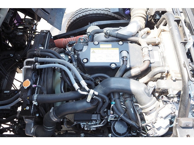 いすゞフォワードダンプ中型（4t）[写真28]