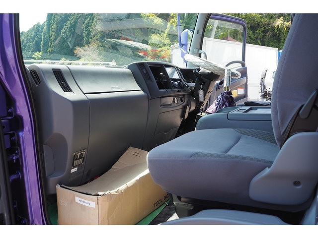 いすゞフォワードダンプ中型（4t）[写真33]