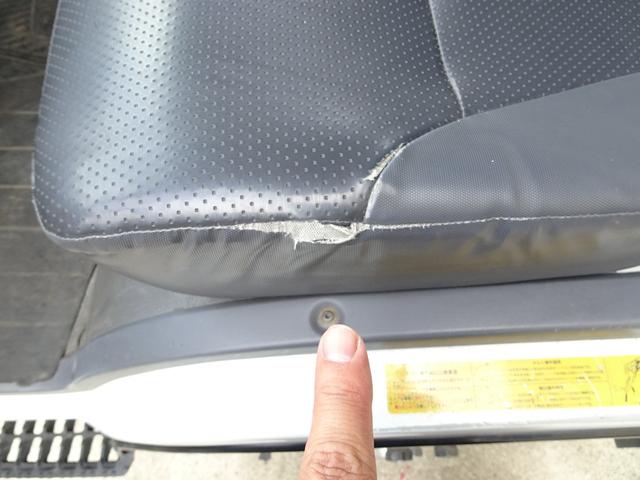 いすゞエルフ深ダンプ（土砂禁ダンプ）小型（2t・3t）[写真32]