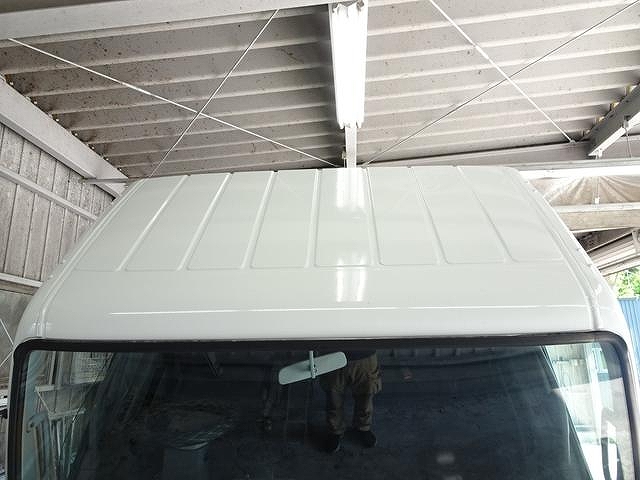 三菱ふそうキャンター平ボディ小型（2t・3t）[写真13]