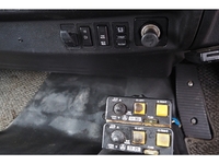 日野レンジャーダンプ増トン（6t・8t）[写真37]