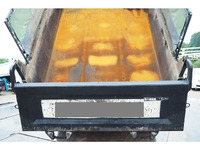 日野レンジャーダンプ増トン（6t・8t）[写真09]