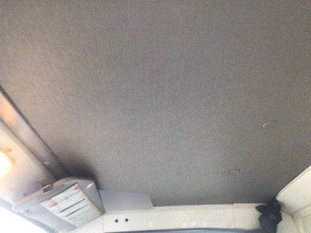 いすゞエルフアルミバン小型（2t・3t）[写真18]