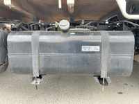 三菱ふそうキャンター平ボディ小型（2t・3t）[写真21]