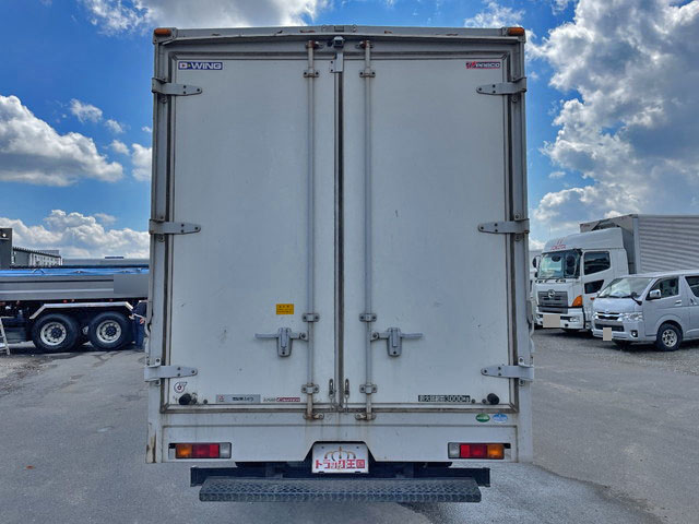 三菱ふそうキャンターアルミウイング小型（2t・3t）[写真10]