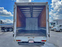 三菱ふそうキャンターアルミウイング小型（2t・3t）[写真11]