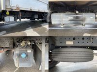 三菱ふそうキャンターアルミウイング小型（2t・3t）[写真17]