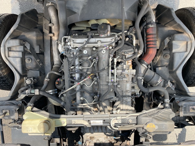 三菱ふそうキャンターアルミウイング小型（2t・3t）[写真20]