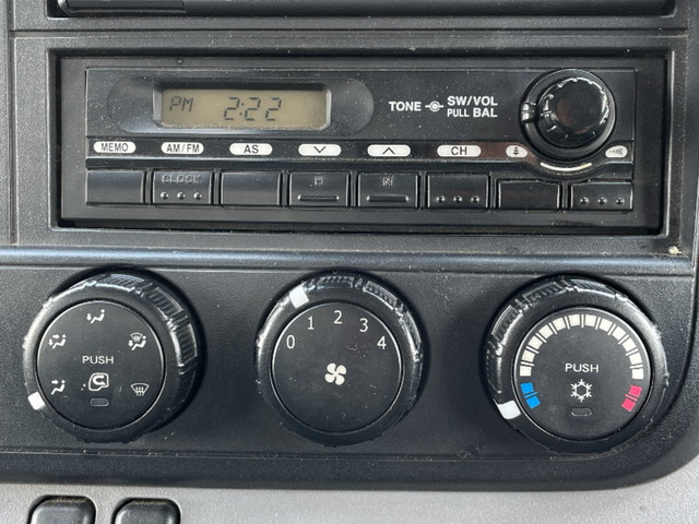 三菱ふそうキャンターアルミウイング小型（2t・3t）[写真30]