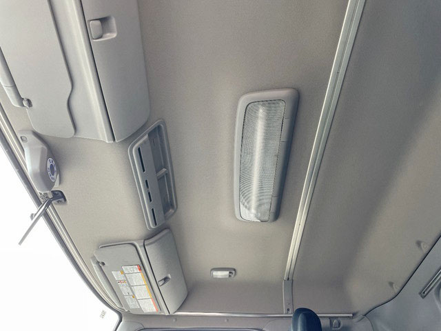 日野プロフィアトレーラーヘッド（トラクターヘッド）大型（10t）[写真31]