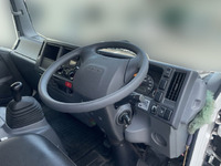 いすゞエルフアルミバン小型（2t・3t）[写真20]