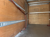 いすゞエルフアルミバン小型（2t・3t）[写真08]