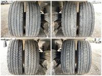 UDトラックスクオン平ボディ大型（10t）[写真19]