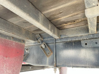 UDトラックスクオン平ボディ大型（10t）[写真21]