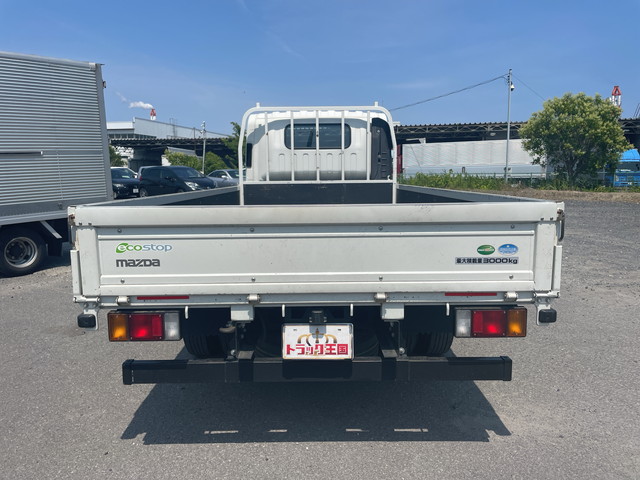 マツダタイタン平ボディ小型（2t・3t）[写真09]