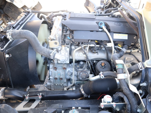 三菱ふそうキャンターダンプ小型（2t・3t）[写真16]