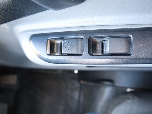 三菱ふそうキャンターダンプ小型（2t・3t）[写真39]