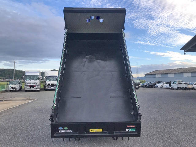 いすゞエルフローダーダンプ小型（2t・3t）[写真12]