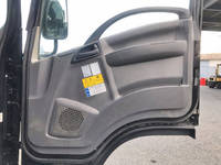 いすゞエルフローダーダンプ小型（2t・3t）[写真28]