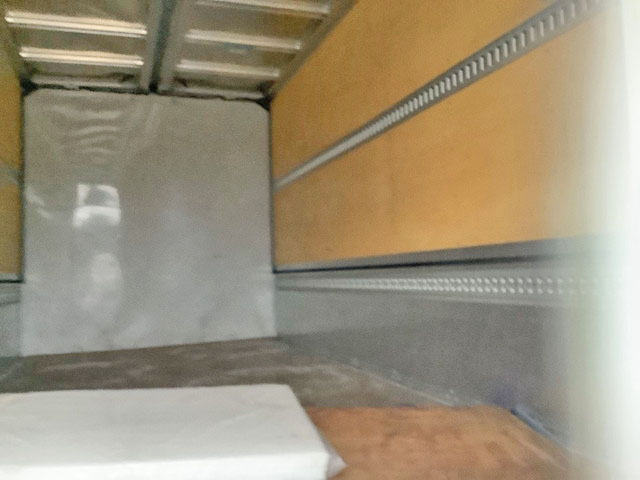 いすゞエルフアルミウイング小型（2t・3t）[写真12]