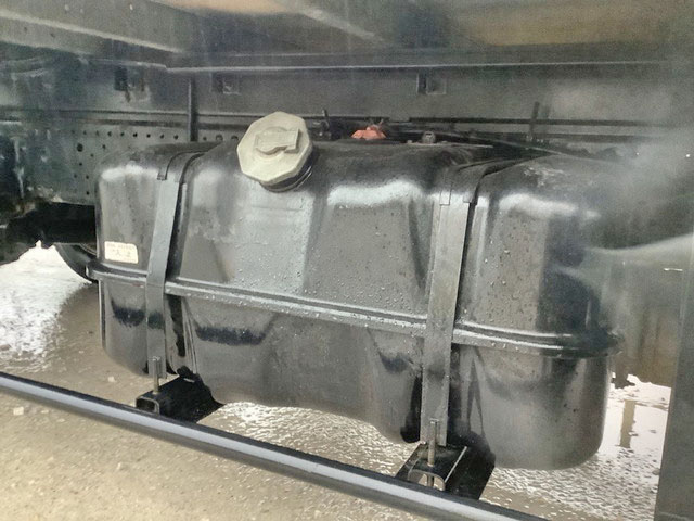 いすゞエルフアルミウイング小型（2t・3t）[写真16]