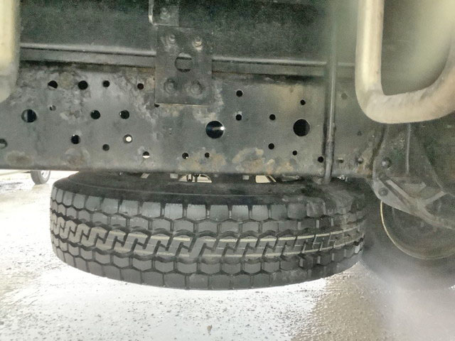 いすゞエルフアルミウイング小型（2t・3t）[写真19]