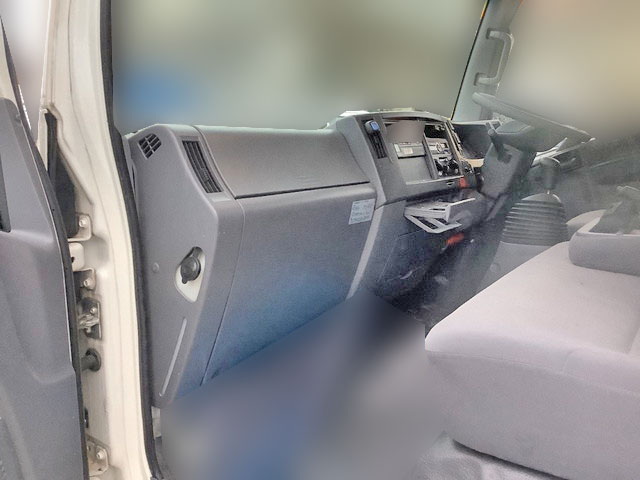 いすゞエルフアルミウイング小型（2t・3t）[写真28]