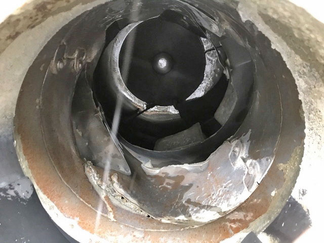 日野レンジャーミキサー車（コンクリートミキサー）中型（4t）[写真11]