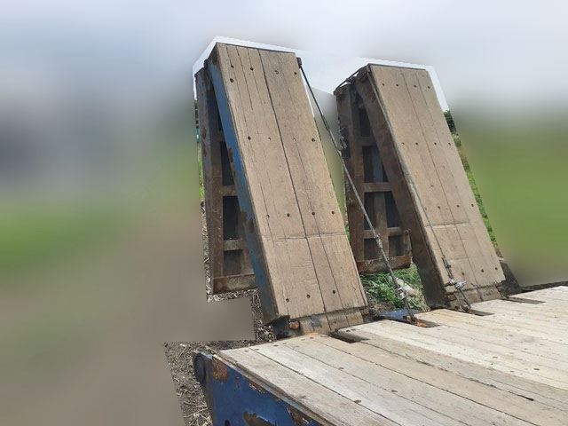 日野プロフィアセルフローダー大型（10t）[写真09]