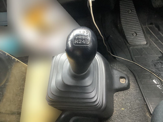 日野レンジャーアルミウイング中型（4t）[写真32]