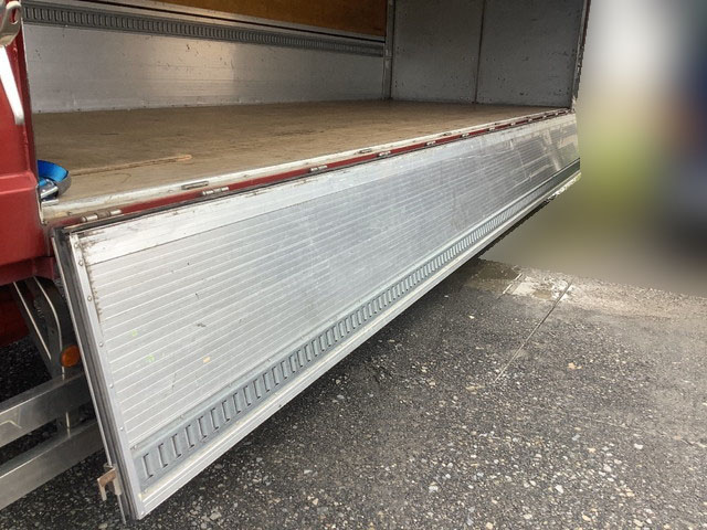 日野レンジャーアルミウイング中型（4t）[写真09]