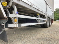 三菱ふそうスーパーグレートアルミウイング大型（10t）[写真21]