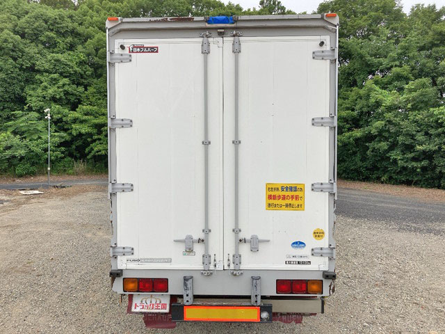 三菱ふそうスーパーグレートアルミウイング大型（10t）[写真09]