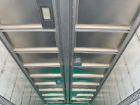 いすゞフォワードアルミウイング中型（4t）[写真12]