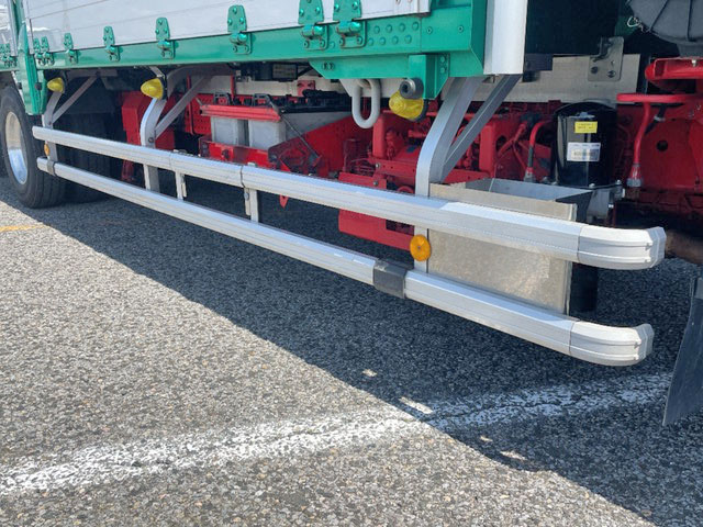 いすゞフォワードアルミウイング中型（4t）[写真19]